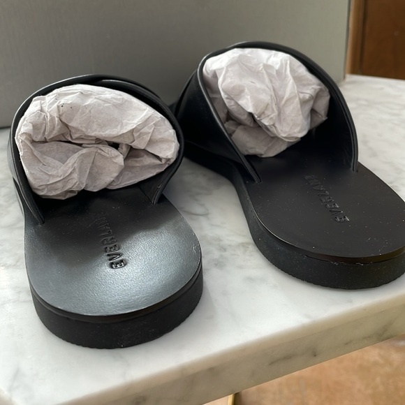 Everlane The Day Crossover Sandal New in Box Size 7 Black - Picture 9 of 16